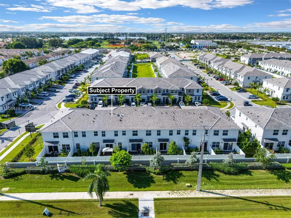 17033 SW 1st St #1 Pembroke Pines, FL 33027