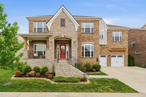 4025 Foxglove Farm Dr