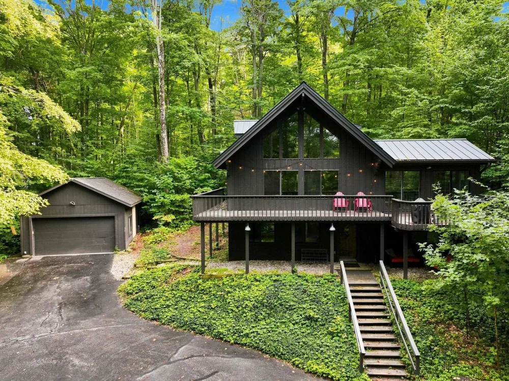 3917 Deskin Drive Kearney Township, MI 49615