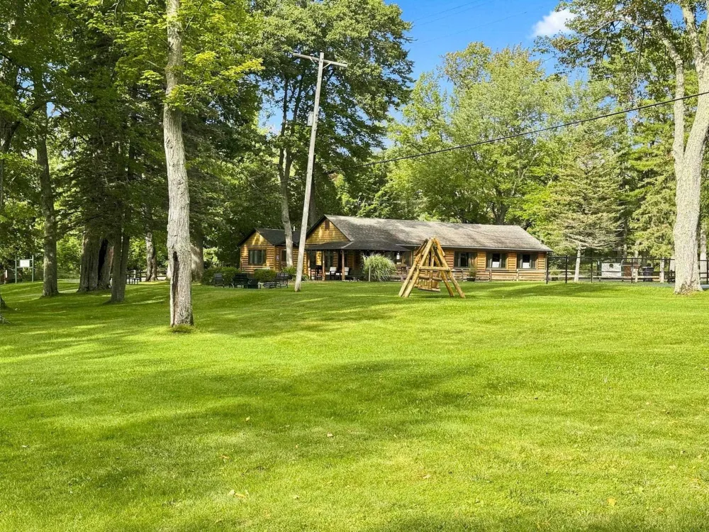 3917 Deskin Drive Kearney Township, MI 49615
