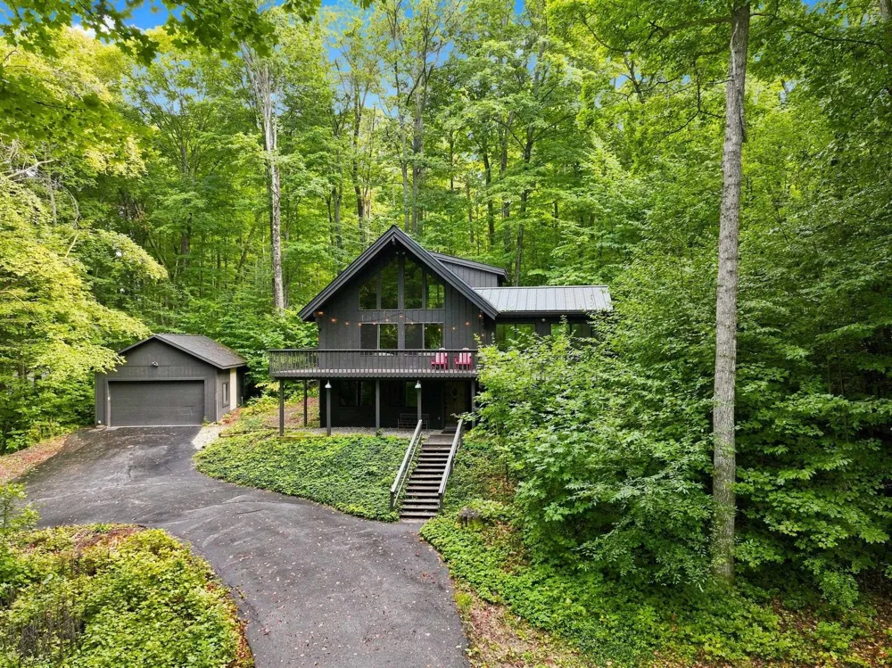 3917 Deskin Drive Kearney Township, MI 49615