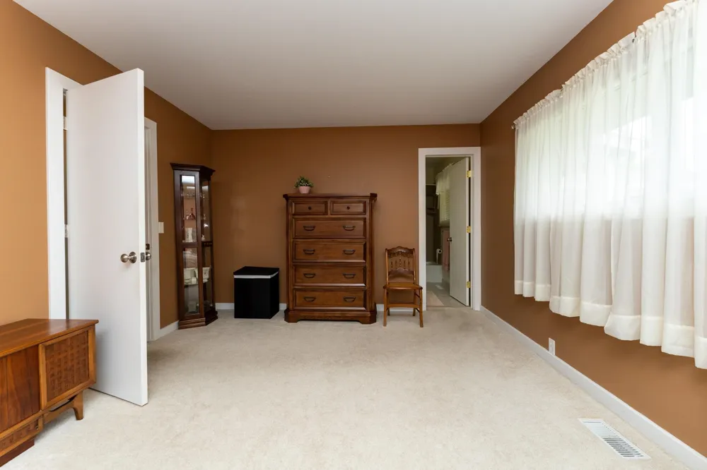 1309 S Lynnwood Drive Mt Pleasant City, MI 48858