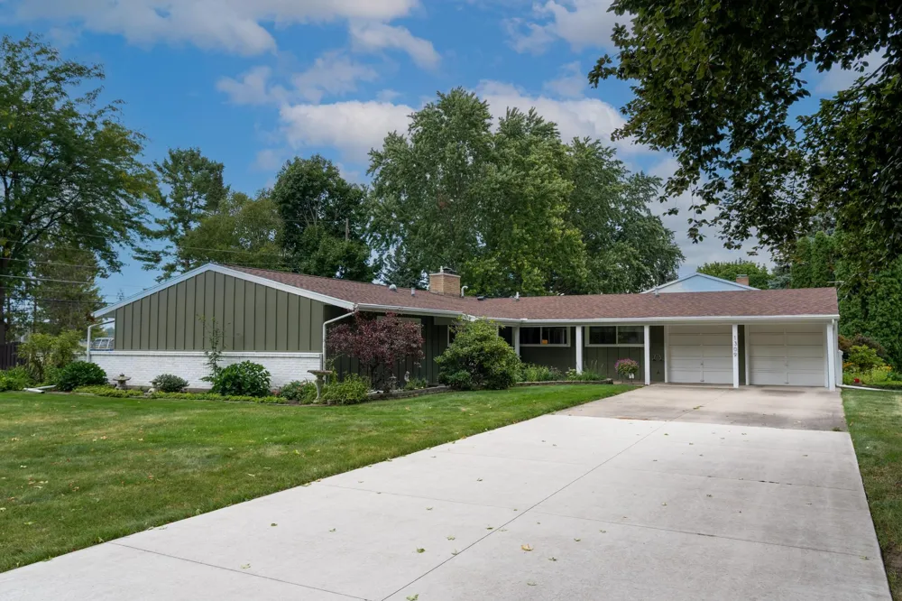 1309 S Lynnwood Drive Mt Pleasant City, MI 48858