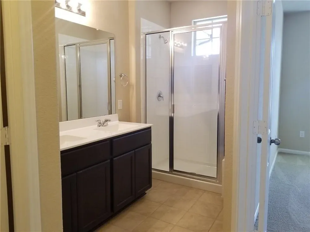 2880 Donnell Drive #103 Round Rock, TX 78664