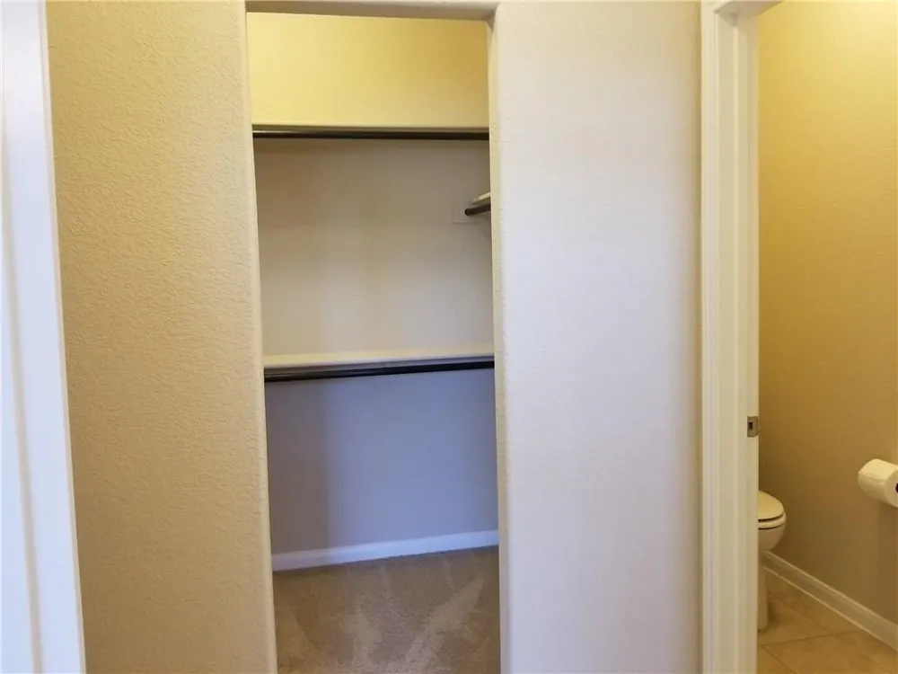 2880 Donnell Drive #103 Round Rock, TX 78664