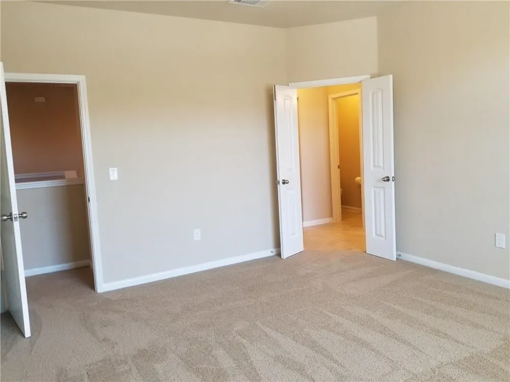 2880 Donnell Drive #103 Round Rock, TX 78664