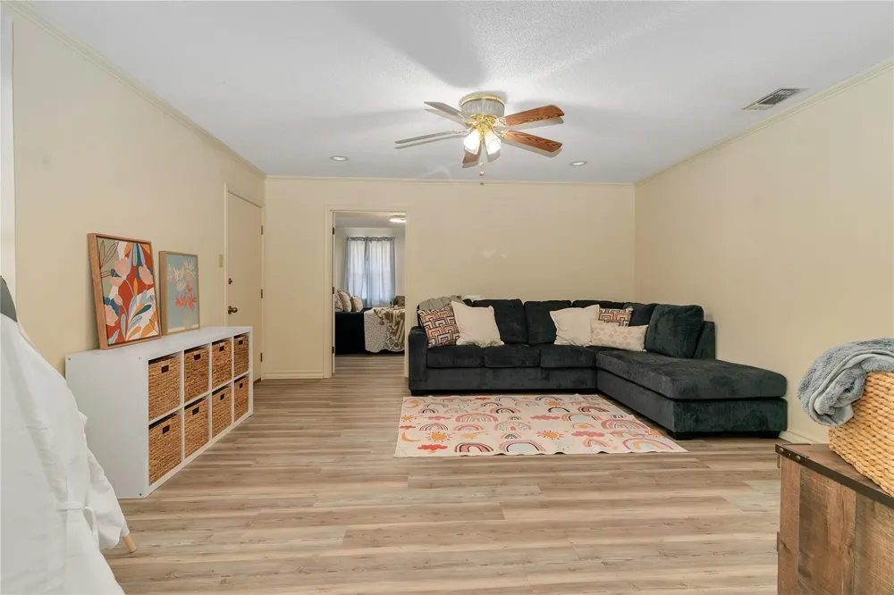 6212 Westover Drive Granbury, TX 76049