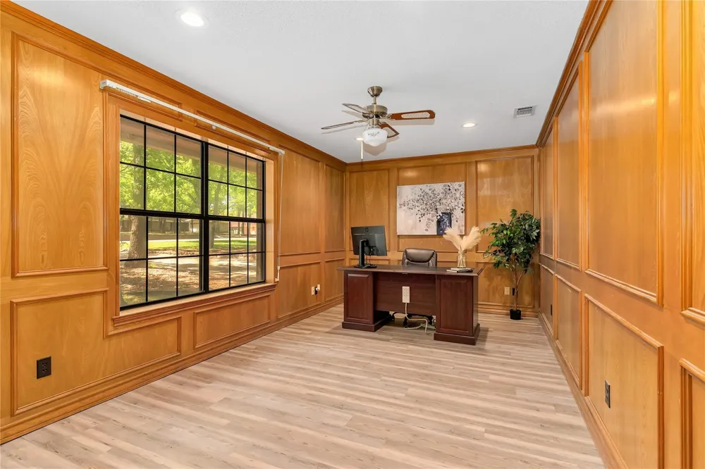 6212 Westover Drive Granbury, TX 76049