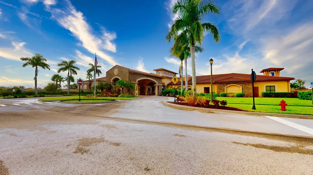 9727 SW CHESTWOOD AVENUE Port St. Lucie, FL 34987