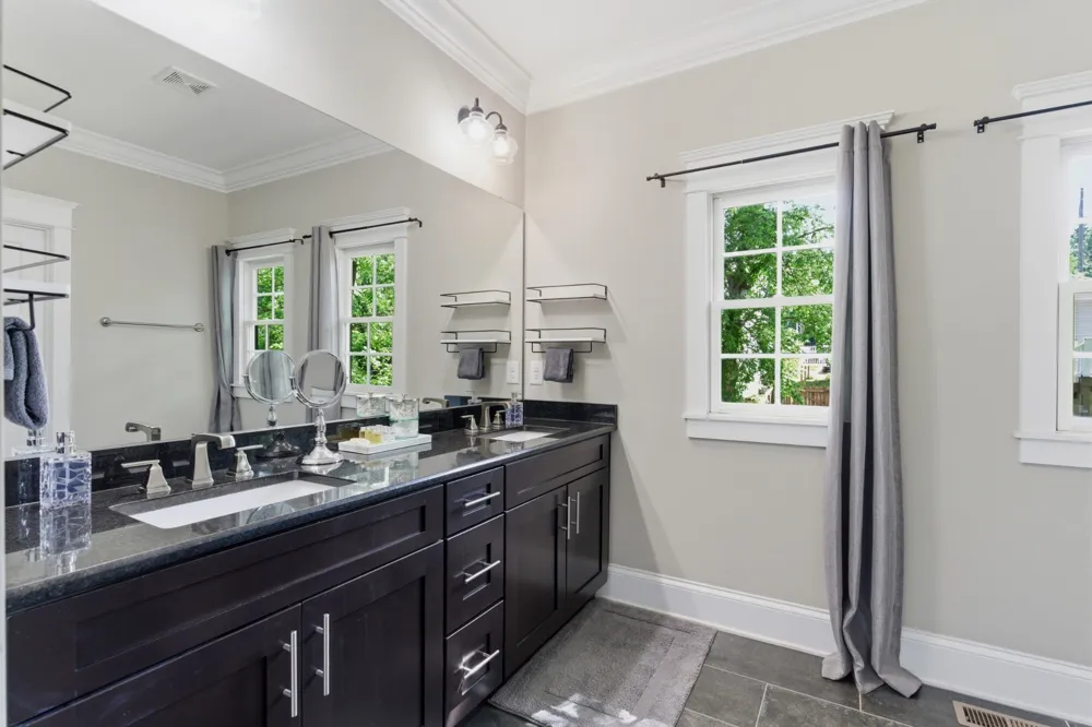 1429 Shelby Ave Nashville, TN 37206