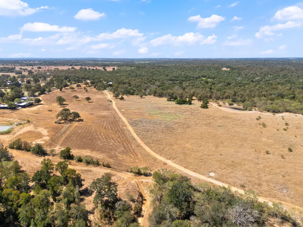 196 Willy Road Bastrop, TX 78602