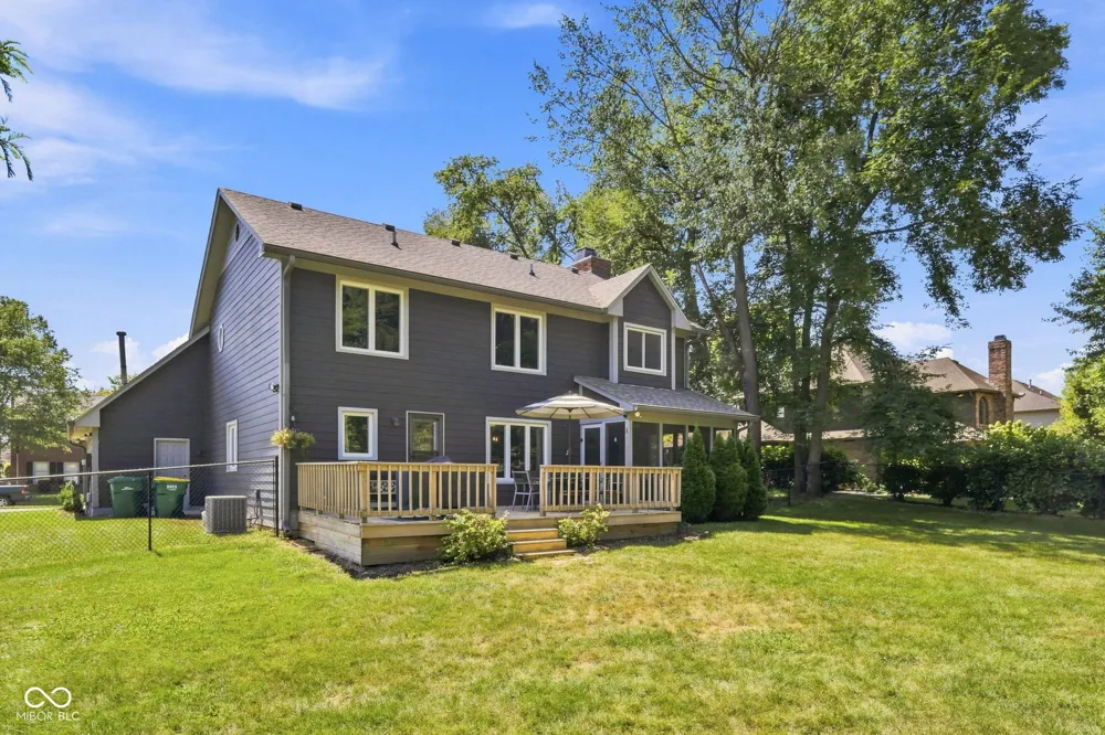 4510 Runyon Deer Lane Greenwood, IN 46142