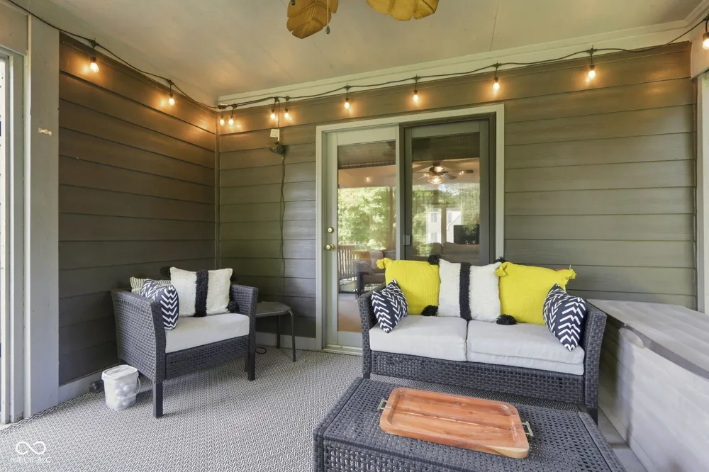 4510 Runyon Deer Lane Greenwood, IN 46142