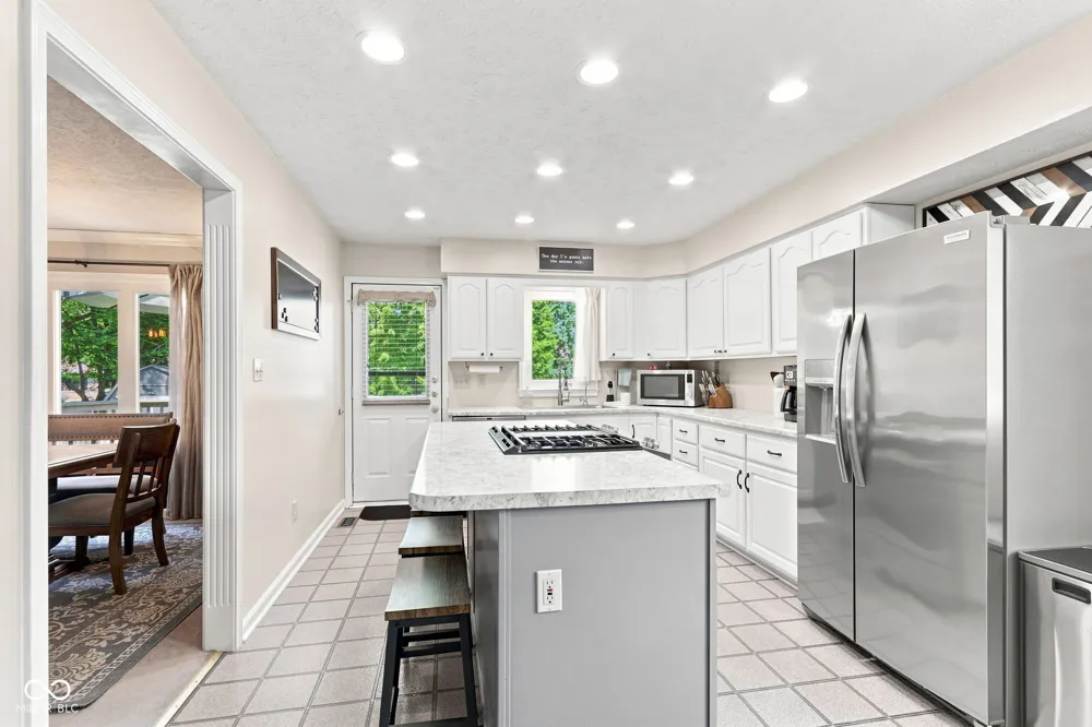 4510 Runyon Deer Lane Greenwood, IN 46142