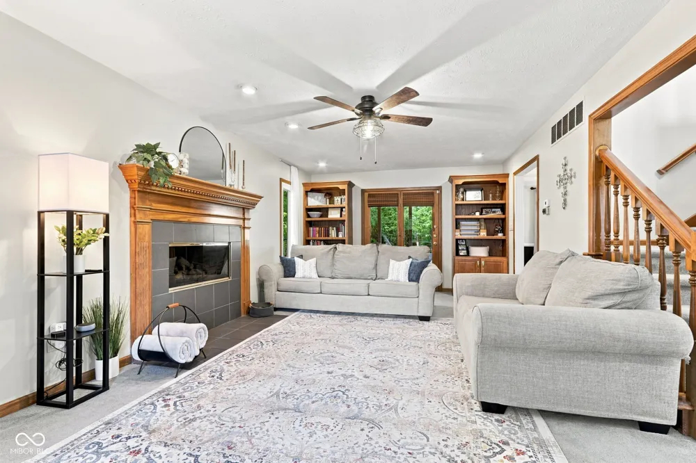 4510 Runyon Deer Lane Greenwood, IN 46142