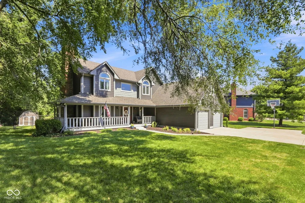 4510 Runyon Deer Lane Greenwood, IN 46142