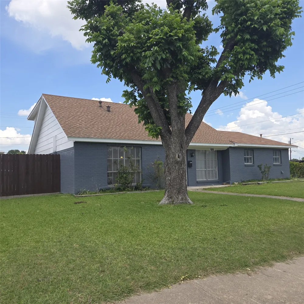 4001 Burning Tree Lane Garland, TX 75042