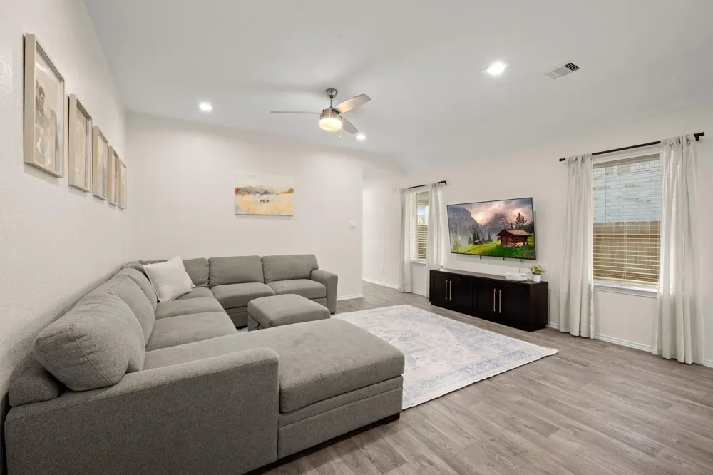 20010 Sienna Green Drive Hockley, TX 77447