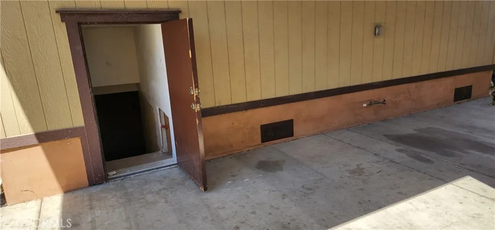 3112 1st Riverside, CA 92507