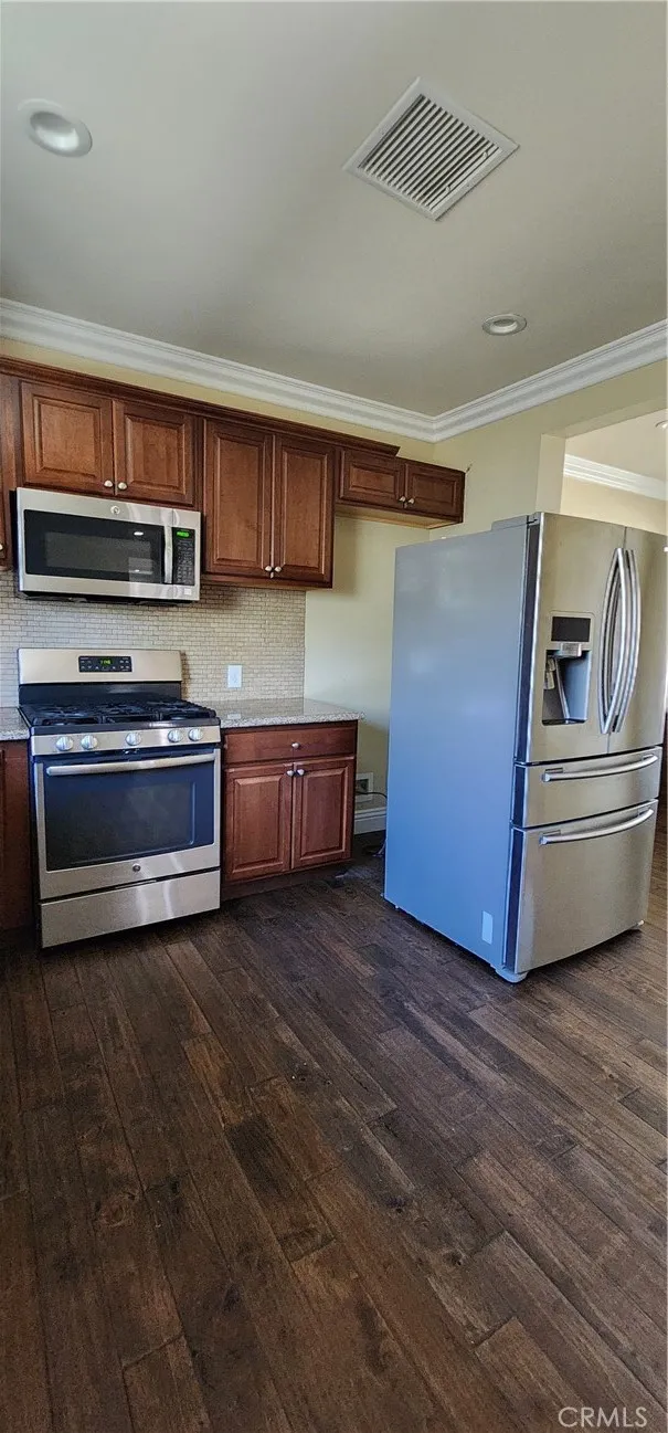 3112 1st Riverside, CA 92507