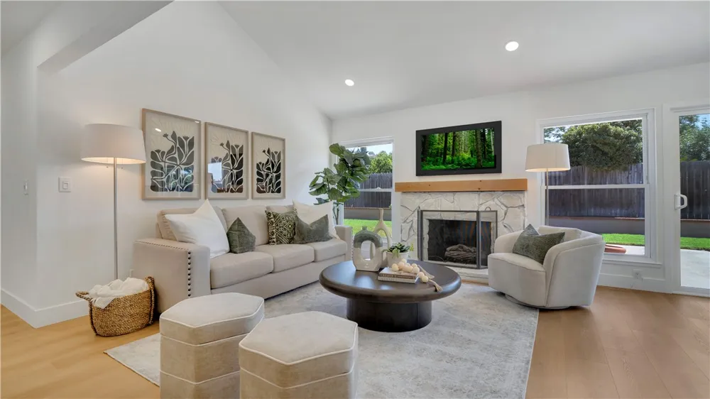 5646 E Valencia Orange, CA 92869