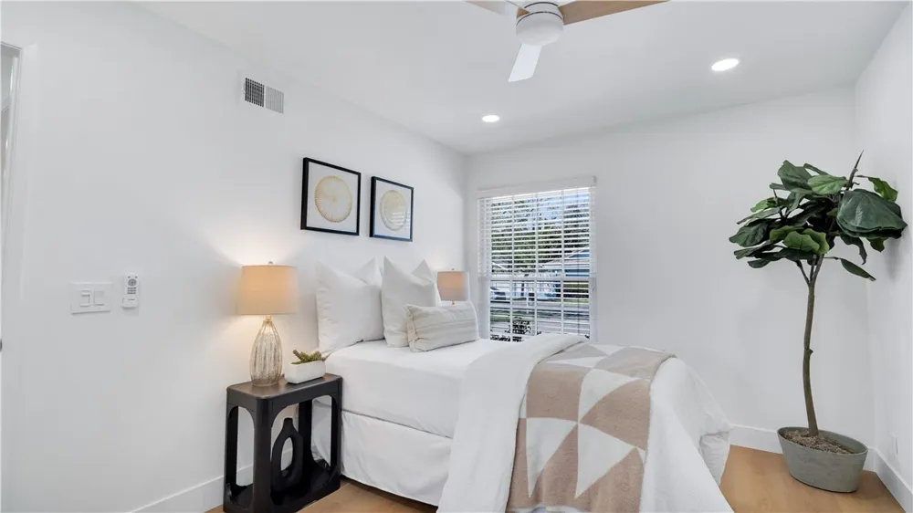 5646 E Valencia Orange, CA 92869