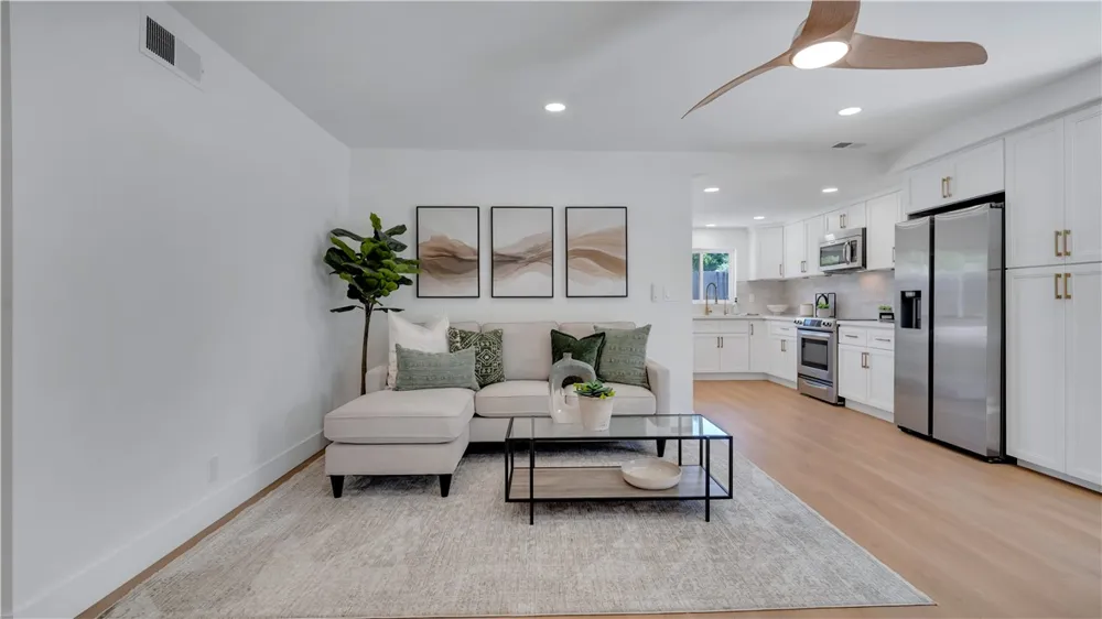 5646 E Valencia Orange, CA 92869