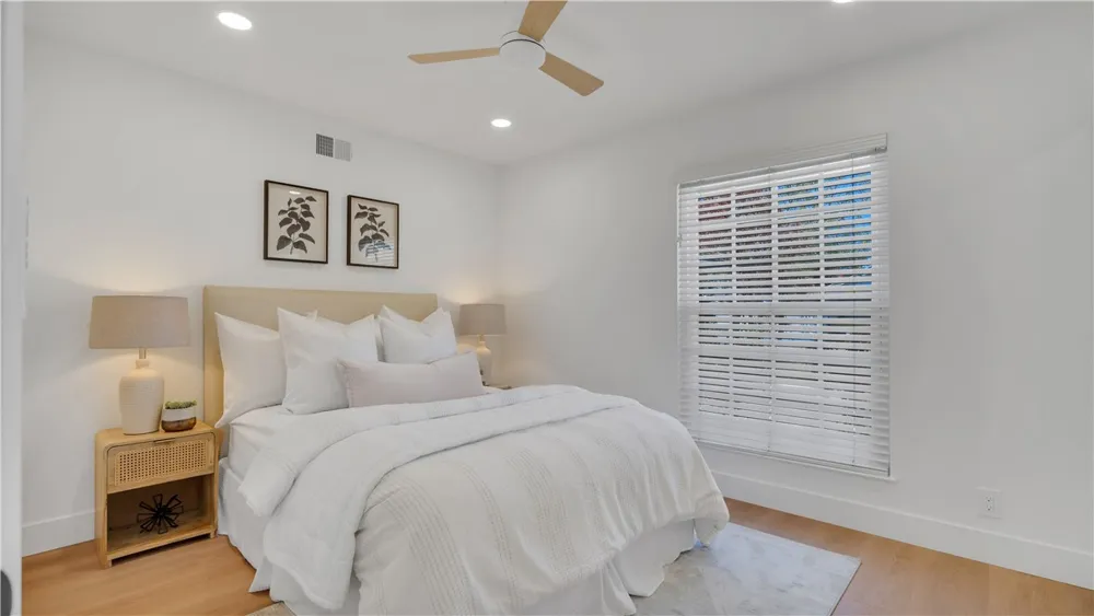5646 E Valencia Orange, CA 92869