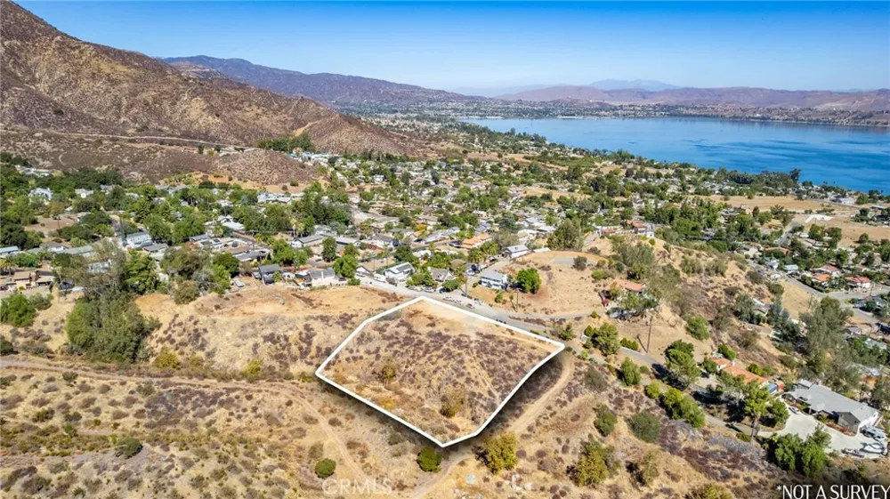 Bodkin Avenue Lake Elsinore, CA 92530