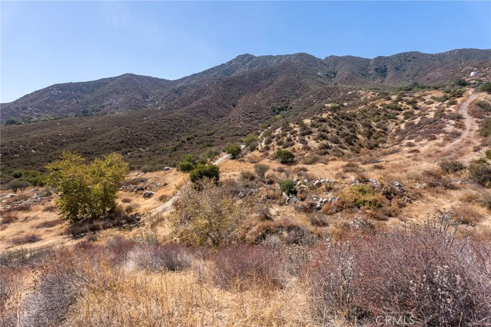 Bodkin Avenue Lake Elsinore, CA 92530