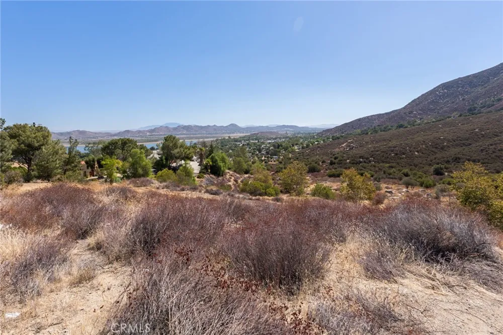 Bodkin Avenue Lake Elsinore, CA 92530