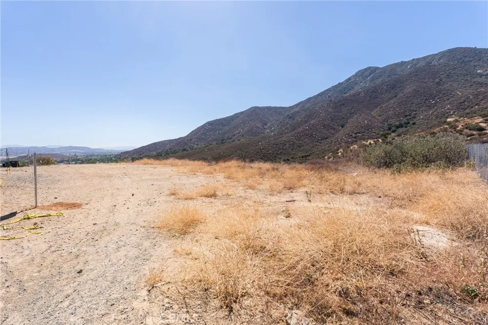 Bodkin Avenue Lake Elsinore, CA 92530