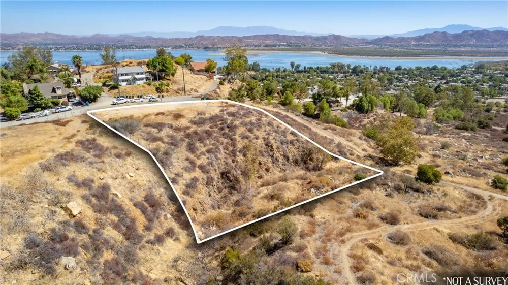 Bodkin Avenue Lake Elsinore, CA 92530