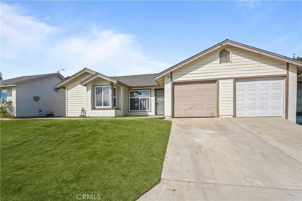 1682 Sycamore Perris, CA 92570