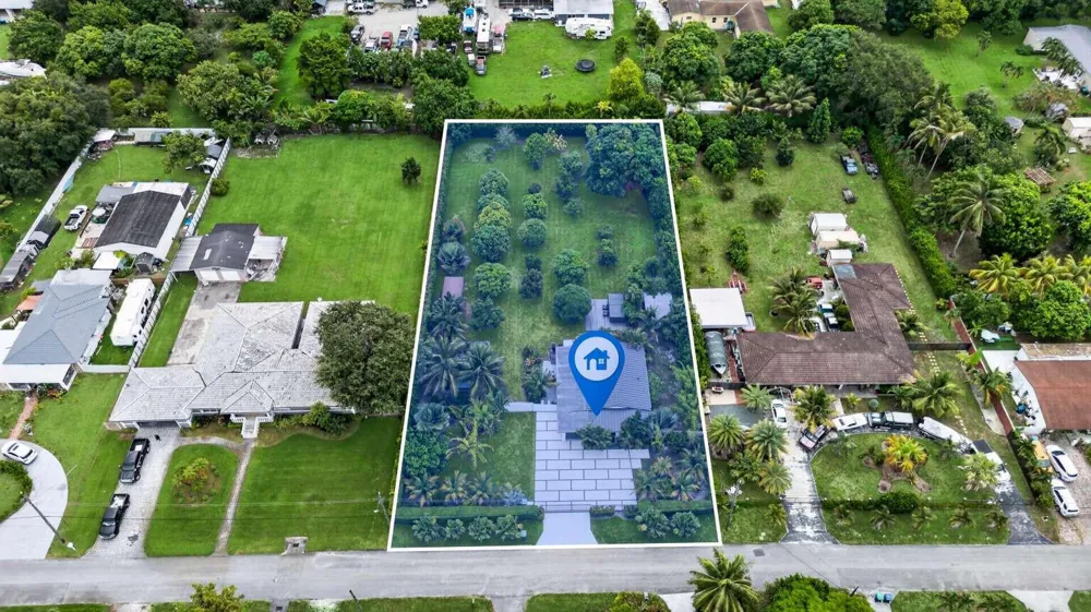 125 NE 146TH STREET Miami, FL 33161