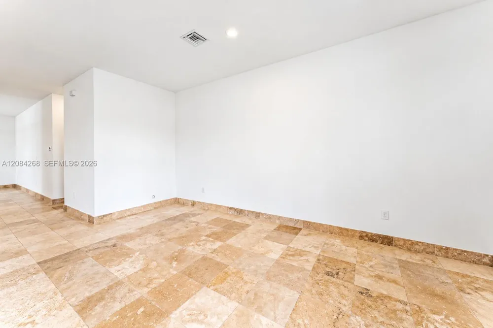 17564 SW 41st St Miramar, FL 33029