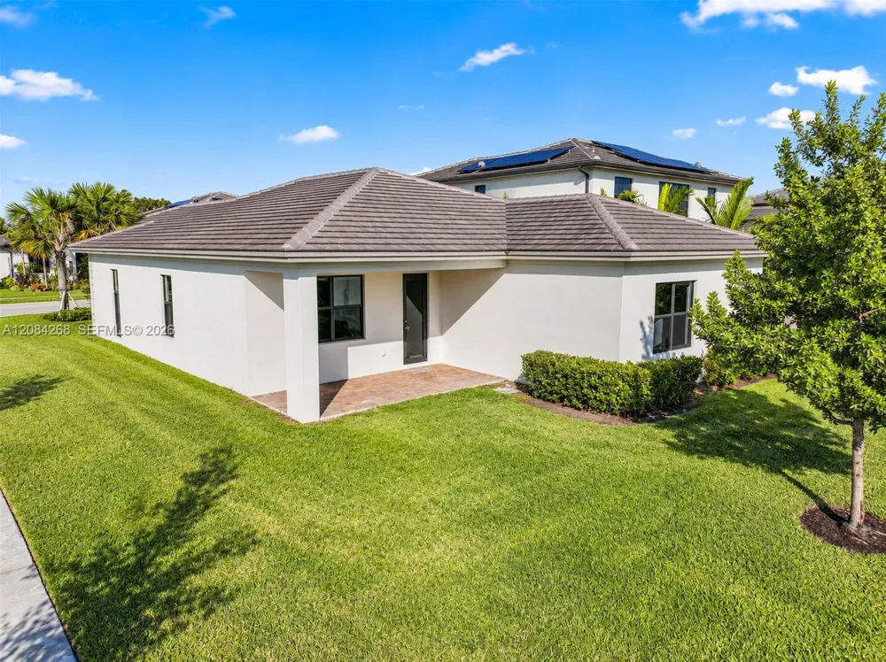 17564 SW 41st St Miramar, FL 33029