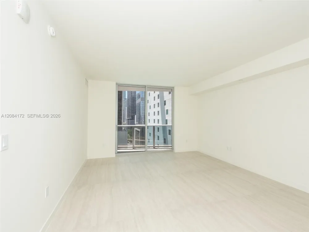 77 SE 5th St #1714 Miami, FL 33131