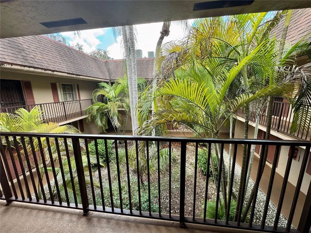 11259 SW 88th St #204H Miami, FL 33176