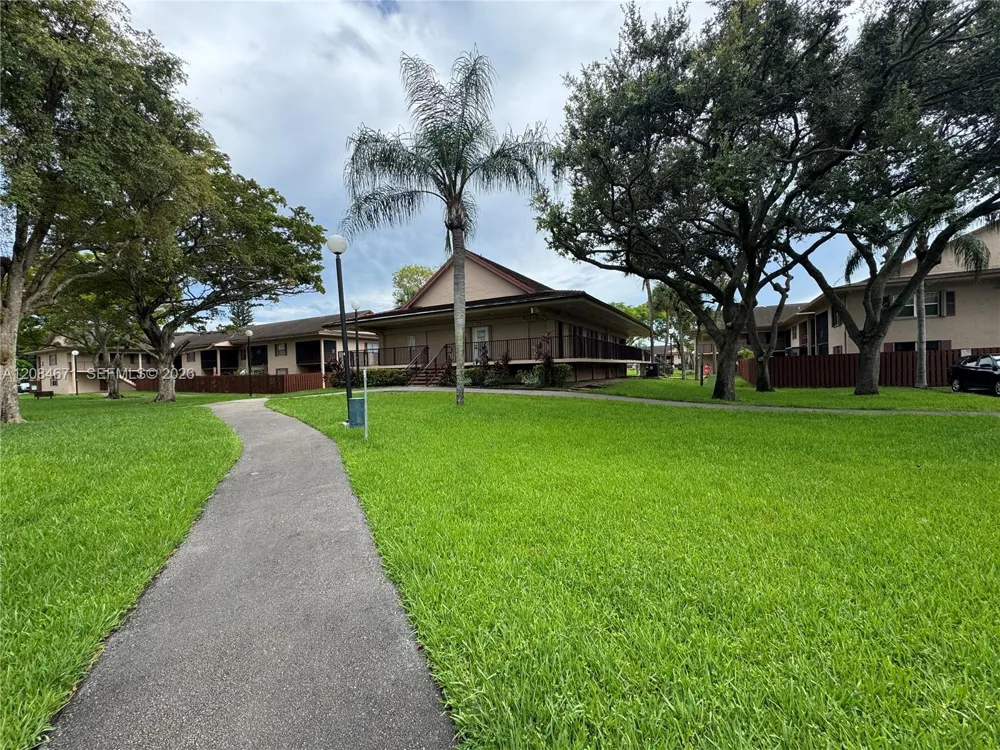 11259 SW 88th St #204H Miami, FL 33176