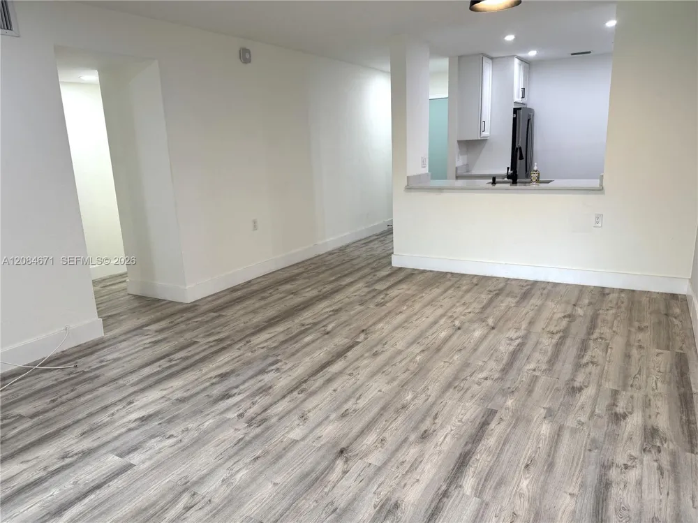 11259 SW 88th St #204H Miami, FL 33176