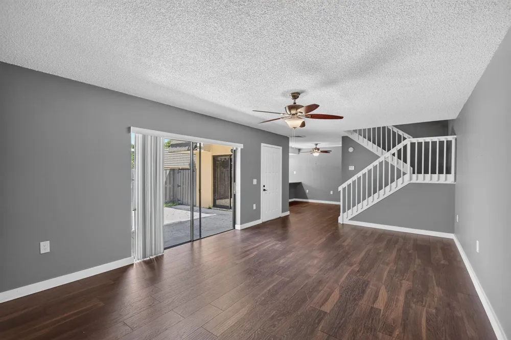 2409 24TH WAY West Palm Beach, FL 33407