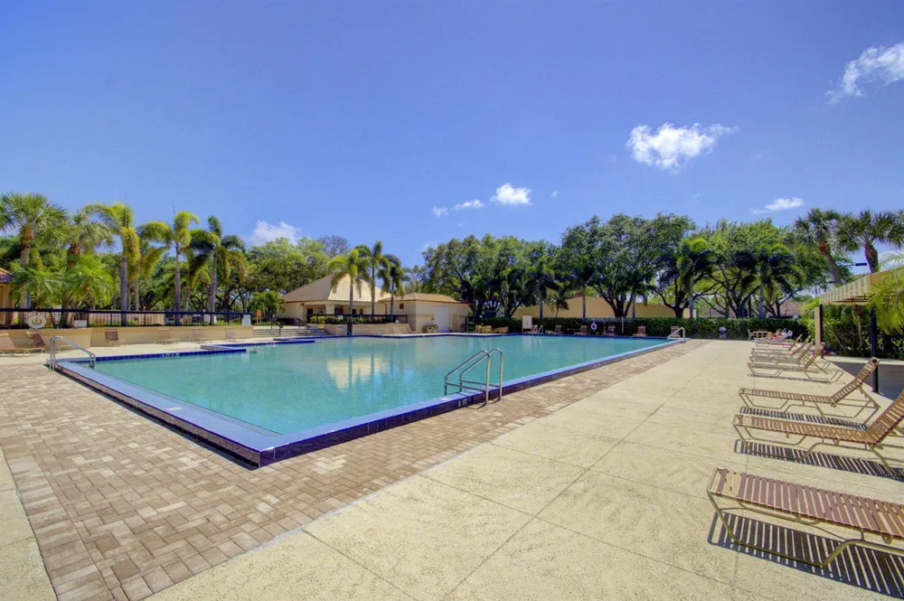 2409 24TH WAY West Palm Beach, FL 33407