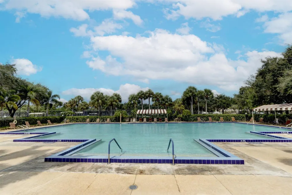 2409 24TH WAY West Palm Beach, FL 33407