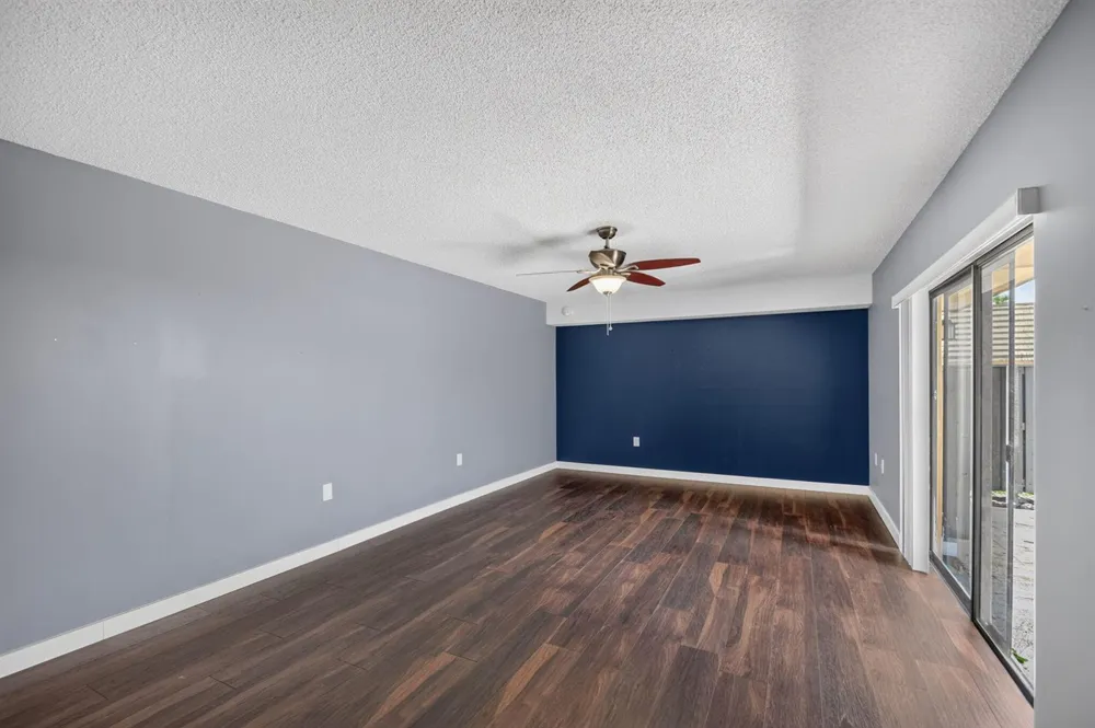 2409 24TH WAY West Palm Beach, FL 33407