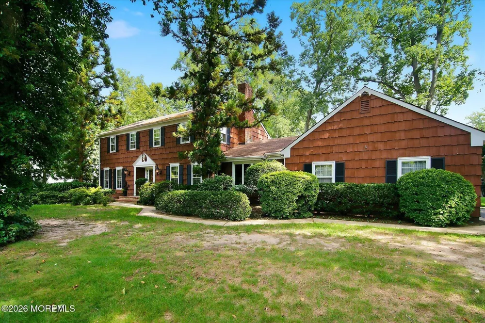 76 Tall Timber Road Middletown, NJ 07748