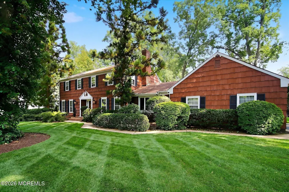 76 Tall Timber Road Middletown, NJ 07748