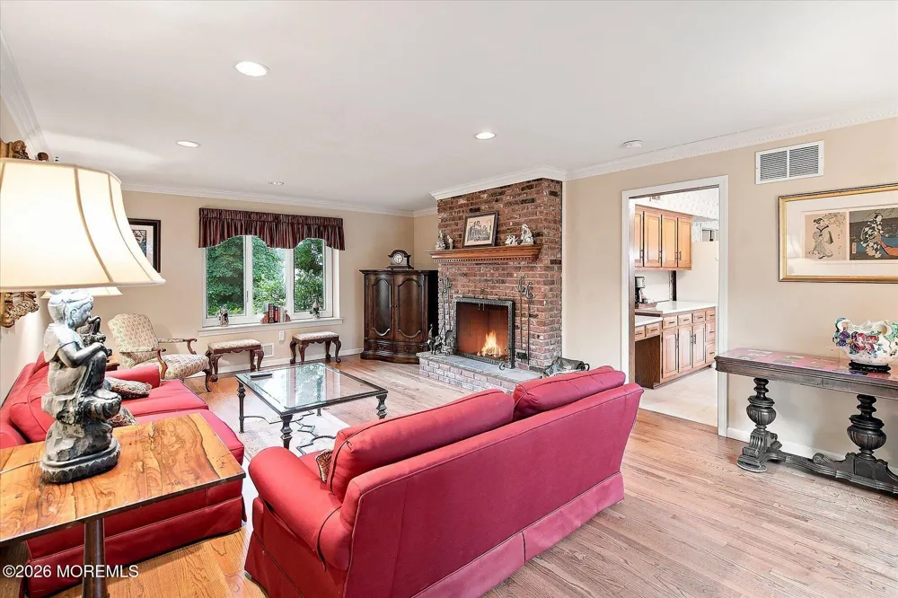 76 Tall Timber Road Middletown, NJ 07748