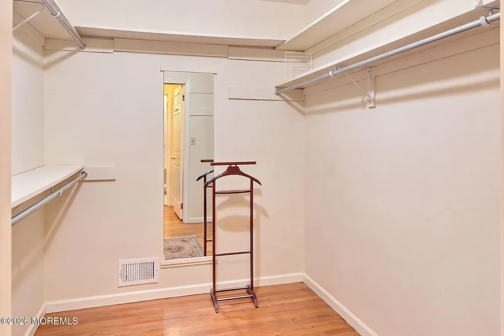 76 Tall Timber Road Middletown, NJ 07748