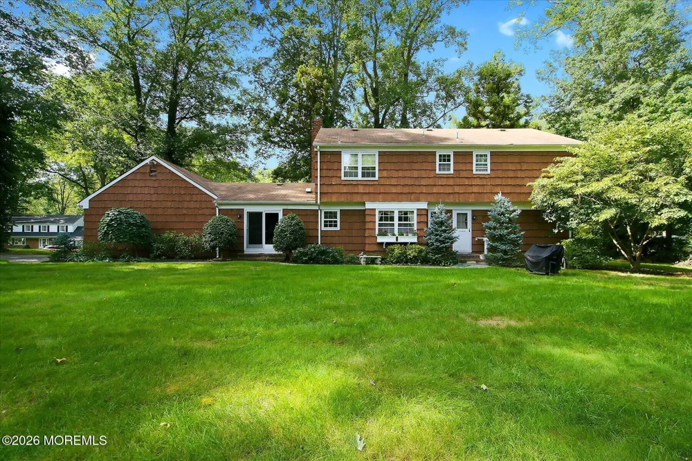 76 Tall Timber Road Middletown, NJ 07748